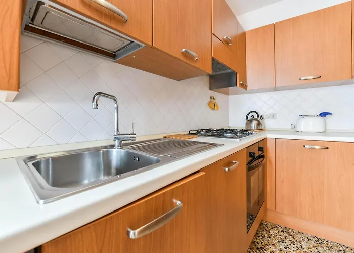 Mascareta, Apartamento *